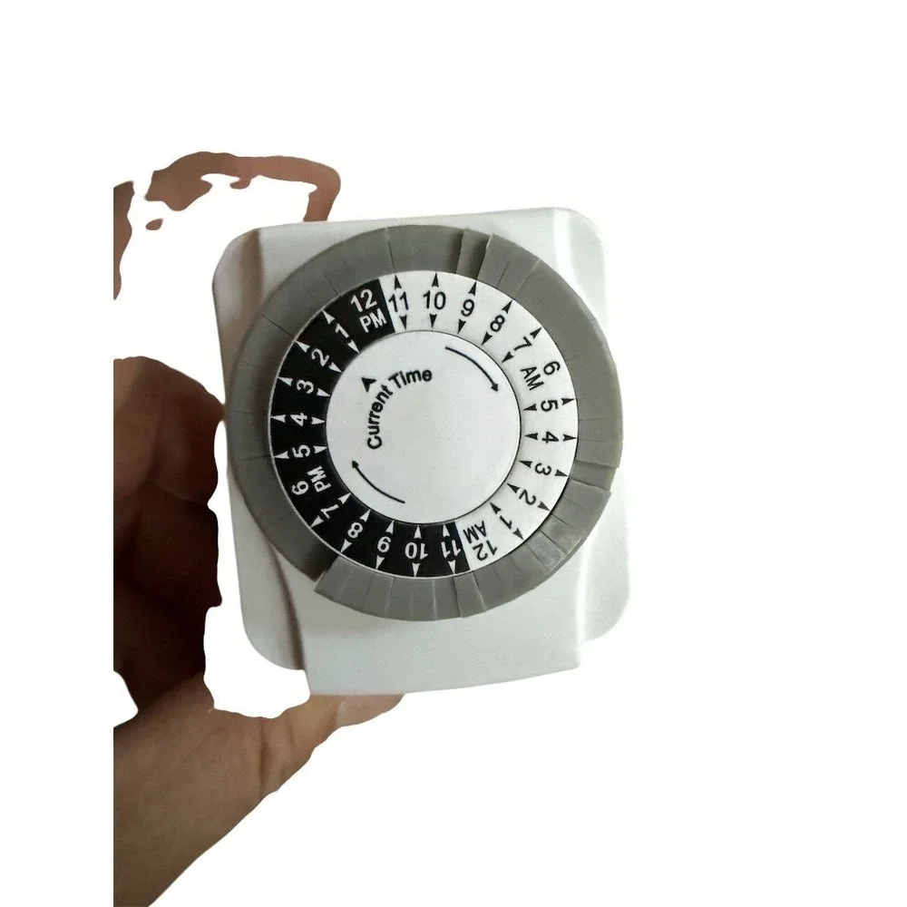 Prime 24-Hour Indoor Mechanical Plug-In Outlet Timer 1-Outlet 15A
